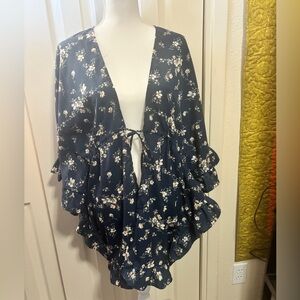 Women’s kimono top size L/XL